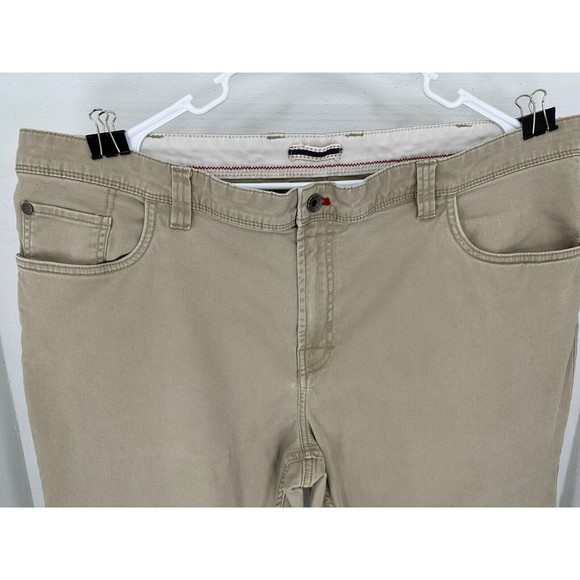 IZOD Relaxed Fit Stretch Denim Brown Jeans 40X30 - Picture 3 of 7